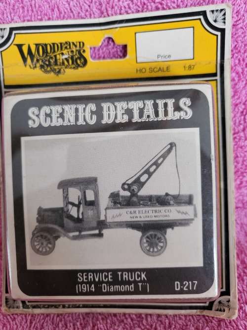 Woodland Scenics Old Time Truck `Diamond T`