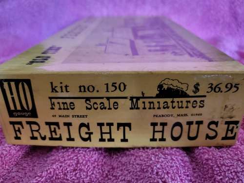 Freight House by Finescale Miniatures
