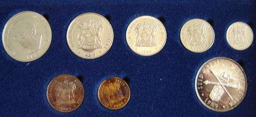 1985 Short Proof Set:  Cat Val R550.00