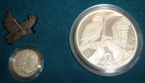 2003 Proof Silver R2 Combo with ticky in PRESTIGE WOODEN BOX Cat Val R1,500.00