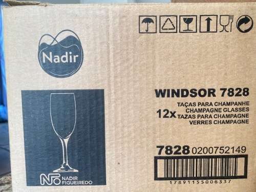 18x Nadir Wine Glasses