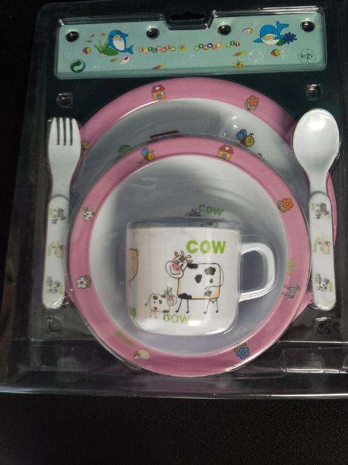 GIRLS Dinner Set ** 3 On Auction ** 1x Plat 1x Bowl 1x Cup 1x Knife & Fork
