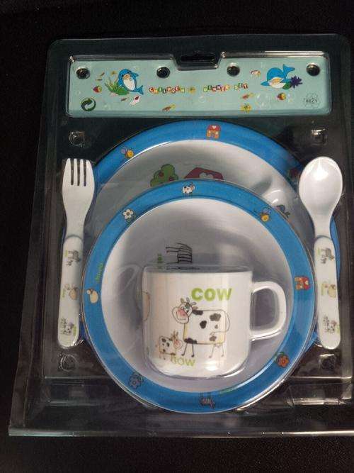 BOYS Dinner Set ** 3 On Auction ** 1x Plat 1x Bowl 1x Cup 1x Knife & Fork