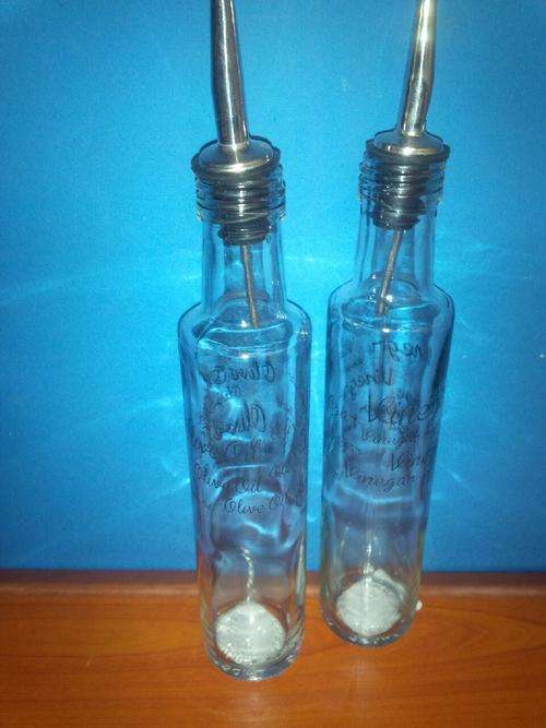 Oil & Vinegar 2 Piece Dispensers ** Total Length 28.5cm Glass with Black Writing * 3 ON AUCTION