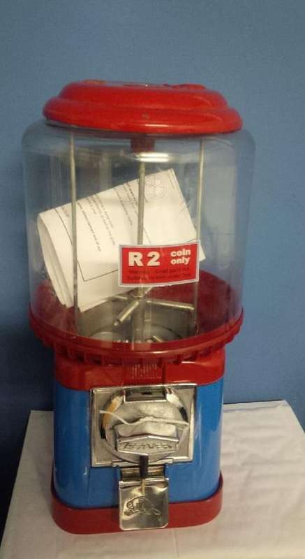 Bubblegum Vending Machine Table Model Beaver Side Cart Coin operater ** Limited Stock **