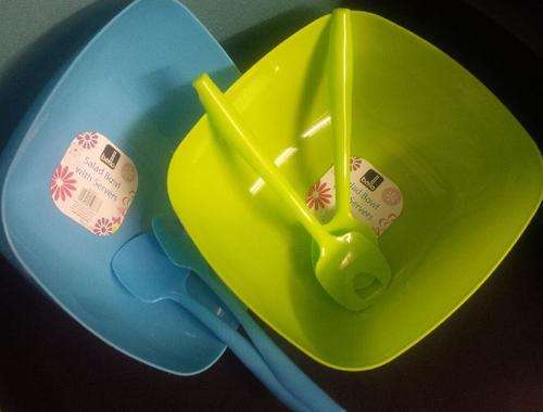 Salad Bowl with Servers Blue/Green 27cmx10cm ** 3 On Auction **