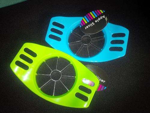 APPLE SLICER *best kitchen gadget * 10 on Auction*****