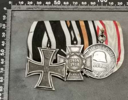 WW1 GERMAN GROUPING BAR WAR MEDALS,,,,full size