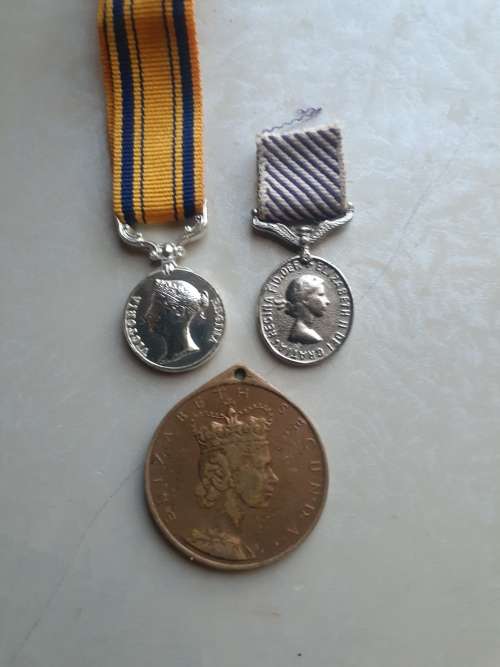 DISTINGUISH FLYING MEDAL- RAF and ZULU WAR MEDAL MINUTURE and ELIZABETH SECUNDA MEDAL