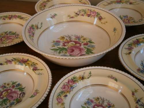 Beautiful "Ambassador" Breakfast or Dessert Set for 6.