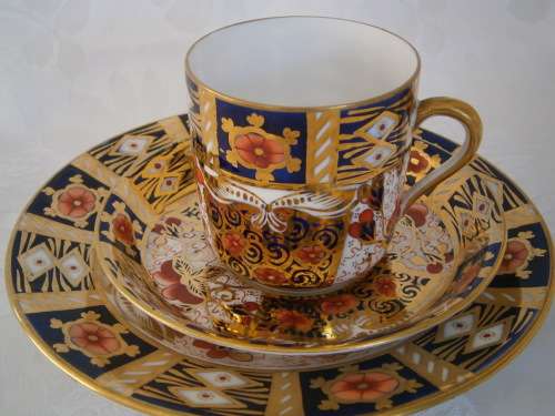 Absolutely stunning  English Pointon&co Tea Trio c.1890  in the classic Imary pattern.