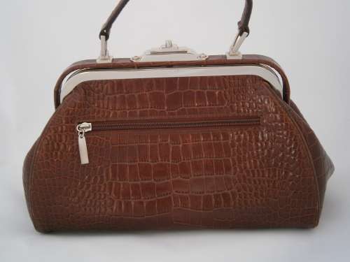 Authentic DISSONA luxury designer quality leather bag.