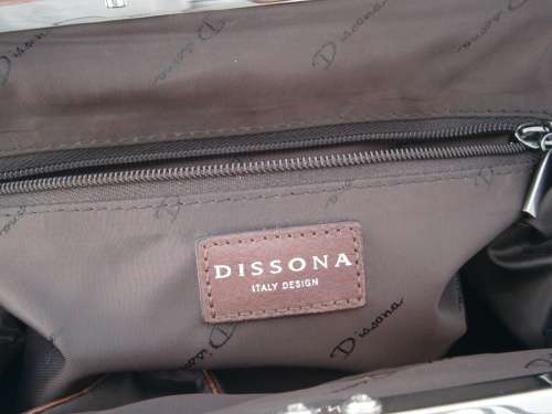 Authentic DISSONA luxury designer quality leather bag.