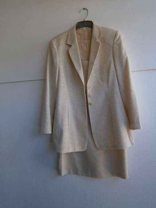 2 pieces Cream Colour Suit: Dress and Jacket. New.