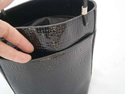 GENUINE BLACK PATENT LEATHER BARREL -HANDBAG