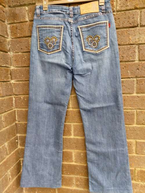 Jeans with embroideries