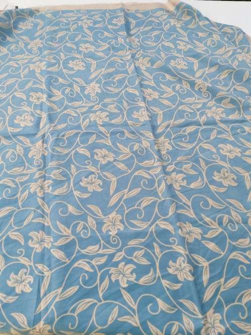 VALENTINO  Shawl / Scarf 90 x 90 cm