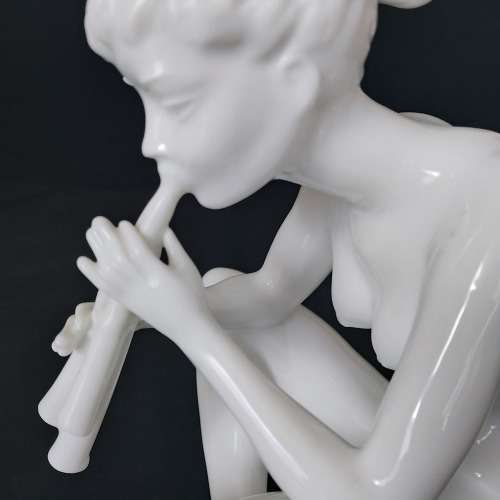 Kaiser Nude Girl figurine