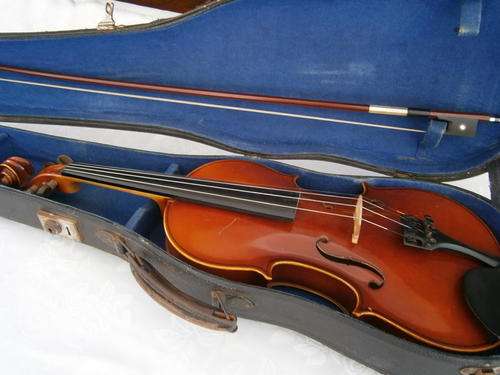 Violin Suzuki - 4/4 and bow