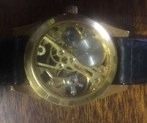 Limit skeleton watch