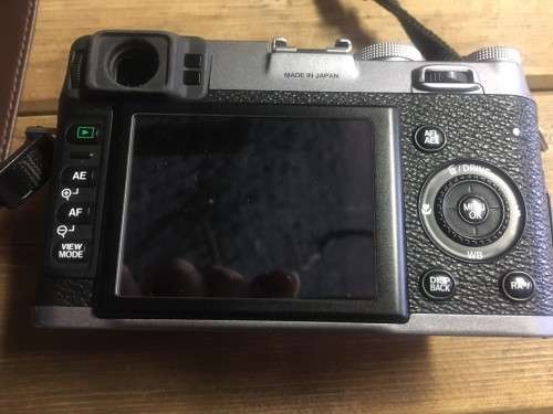 Fuji X100