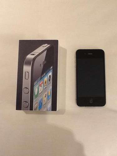 APPLE IPHONE 4 16GB BLACK *Excellent Condition*
