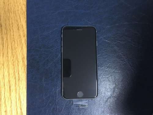 iPhone 6s 64GB Space Grey **Brand new unit from iStore incl warranty**