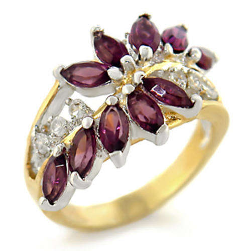 AMETHYST SWAROVSKI GOLD TONE RING SIZE 7