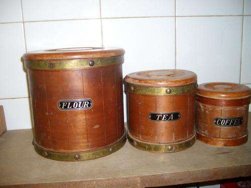 3 Wooden containers