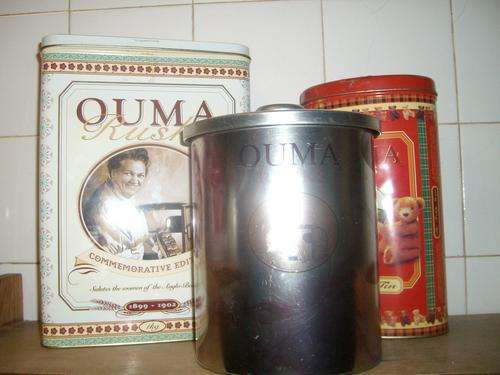 3 Collective Ouma Rusk Tins