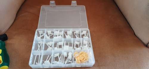 hard drive workbench  with extractor heads and magnetic extractor tool (like new)
