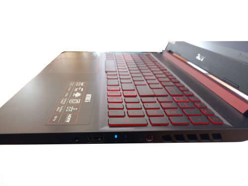 Acer Nitro 5 AN515-54-5659 i5 -9300H 2.40ghz 8gb NVIDIA GeForce GTX 1650 4GB GDDR5