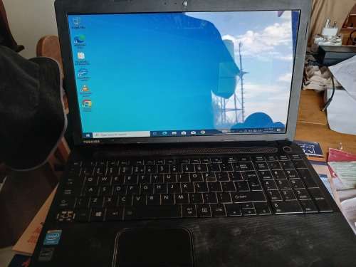 TOSHIBA Satellite C55-A5180  cpu N2820 @ 2.13 Ghz and ram included and screen