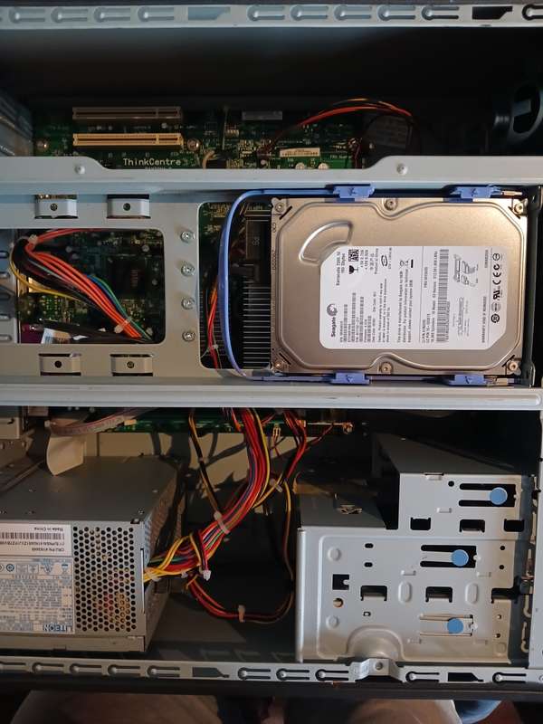 Lenovo Thinkcentre Daytona-G L-IQ965U