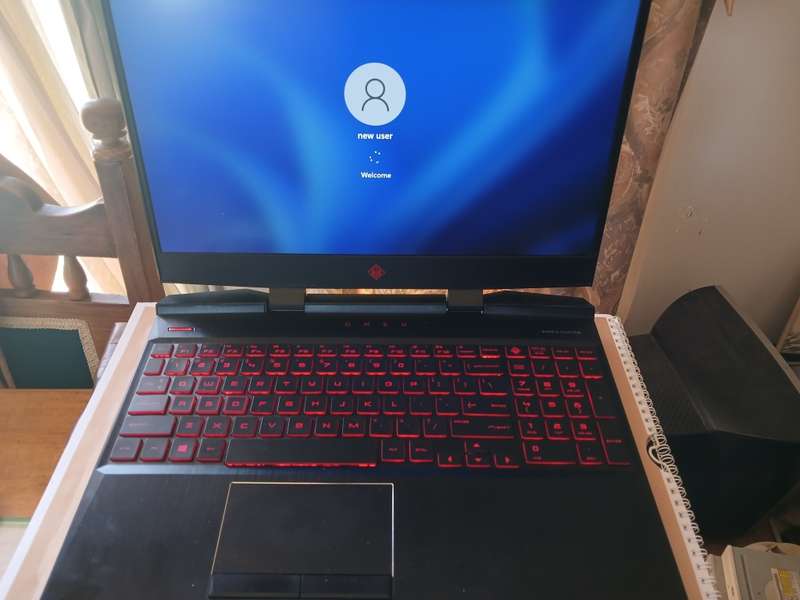 HP Omen 15  dc1047nr Nvidia GeForce RTX 2070  32 gig ram gaming laptop