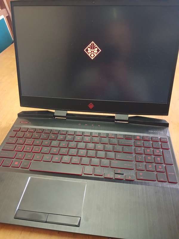 HP Omen 15  Intel core i7-9750h cpu@2.60  Geforce nvidia RTX 2070 8gig 32 gig ram gaming laptop