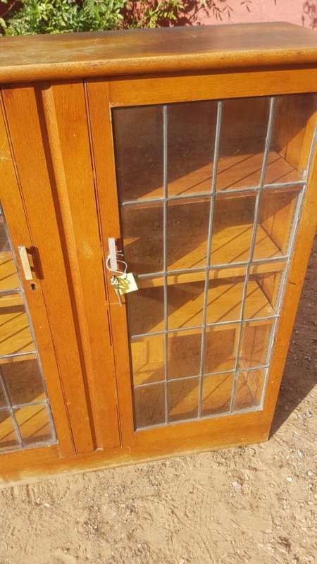 Oak Led Glass Display Cabinet