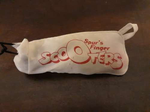 Ultra Vintage Spur Finger Scooter - Like NEW!