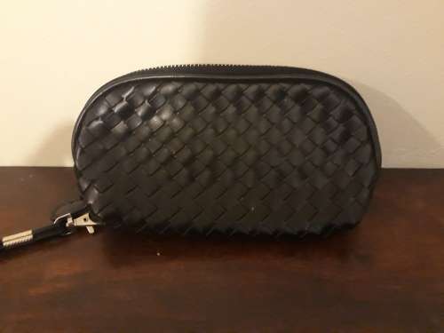 An Original Bottega Veneta Genuine Italian Leather Clutch Purse