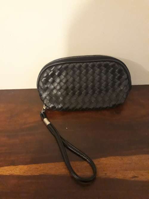 An Original Bottega Veneta Genuine Italian Leather Clutch Purse