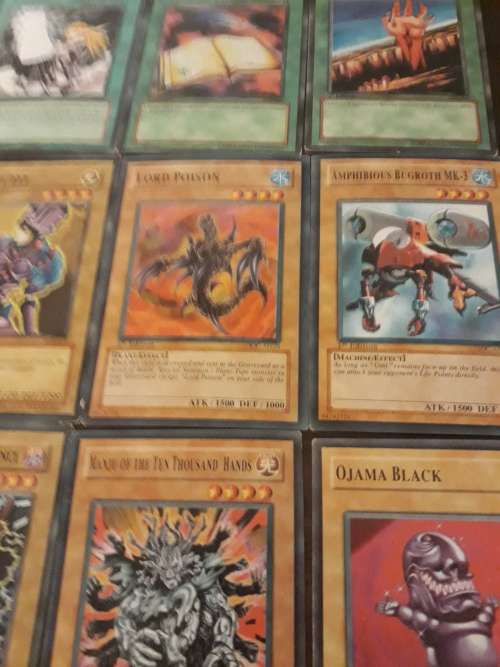Yu-Gi-oh Crad Lot (1) x37