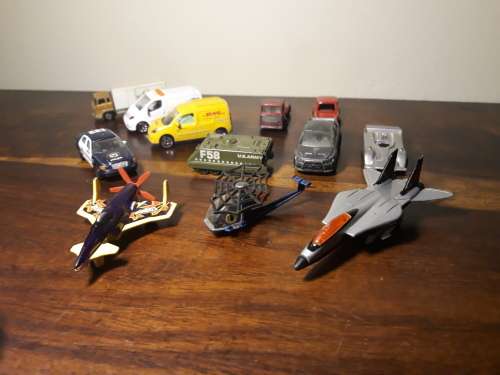 A Stunning Lot of Die Cast Cars - Incl. Some Hot Wheels!