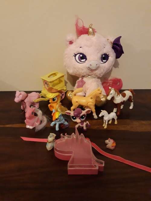 Unicorns and Horses! Awesome Collection of Toys