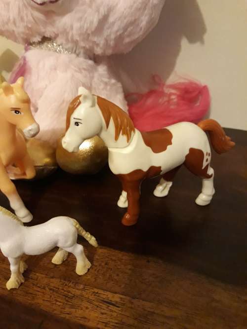 Unicorns and Horses! Awesome Collection of Toys