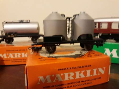 Marklin Original Train Set with Extra Carts!