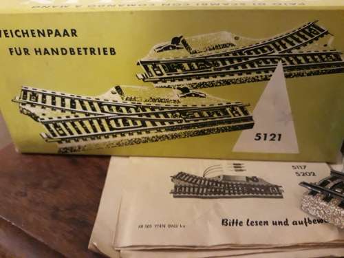 MARKLIN Vintage Train Set - Complete with Tracks!
