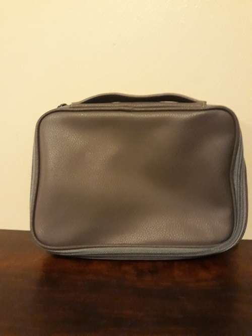 Fino Italy Wallet PLUS an Emirates Bag