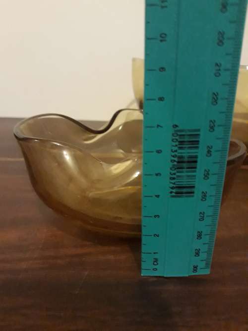 Vintage Folded Glass Bowl Set