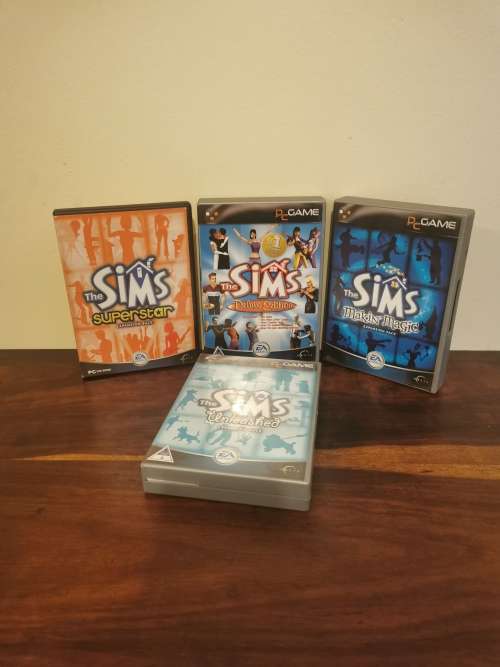 The Sims 1 with Three Expansions