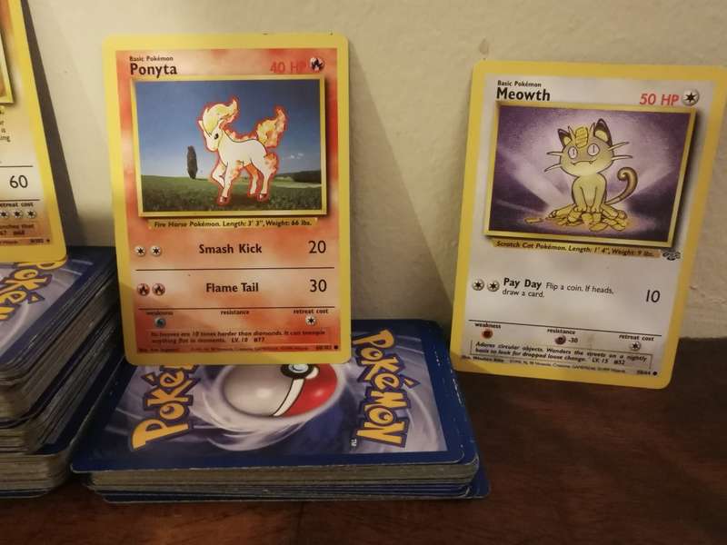 1st Gen 1990`s Pokémon Cards 220+ and All Original!